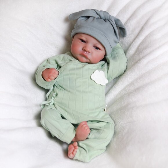 Realistic Reborn Dolls Newborn Baby Boy Vinyl Silicone Lifelike Bebe Xmas Gift - Picture 4 of 7